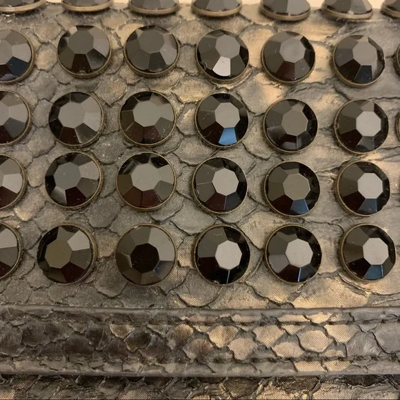 ❤️SALE❤️ Christian Audigier Snake Rhinestones Studs Clutch Bag Black Ed Hardy - Picture 3 of 6